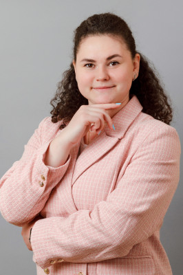 Инструктор по физической культуре Мартынова Анна Сергеевна Инструктор по физической культуре Мартынова Анна Сергеевна